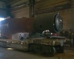 The boiler shunted into the boilershop ready for lifting off the wagon. Image: Duncan Ballard