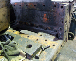 The angle brackets for the hind buffer beam have also been released and are now held by bolts only.