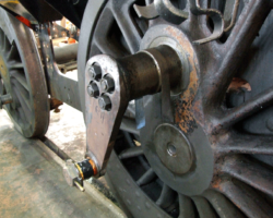 The right hand return crank and crank pin. The crank pin is in the process of being cleaned up, the emery tape can just be seen straddling it. The pin on the return crank is finished and covered over to prevent any corrosion.