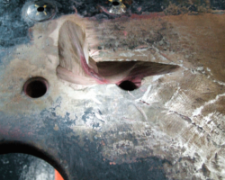 Another close up view of the offending crack in the Frames.