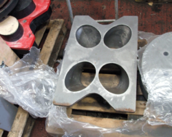 On dismantling, the blastpipe stand was found to be very thin and holes had been worn though in places. The new casting is now on site, waiting to be finished off prior to fitment.