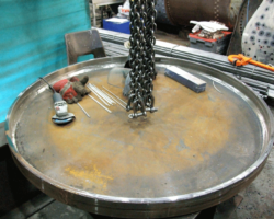 The new front tubeplate has arrived as a blank. It must now be drilled to accept 202 x 1.75” small tubes, 21 x 5.125” flue tubes, main steam pipe and mounting holes, and six longitudinal stays. This work will begin soon.