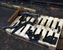 Newly painted brackets ready to fit the other side’s injector.