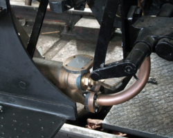 View of the right side injector pipework.