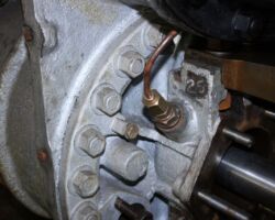 This is a close up of the LH feed to the piston rod gland housing.