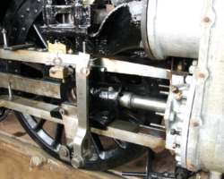 And the piston rod tails loosely fitted into the crossheads...